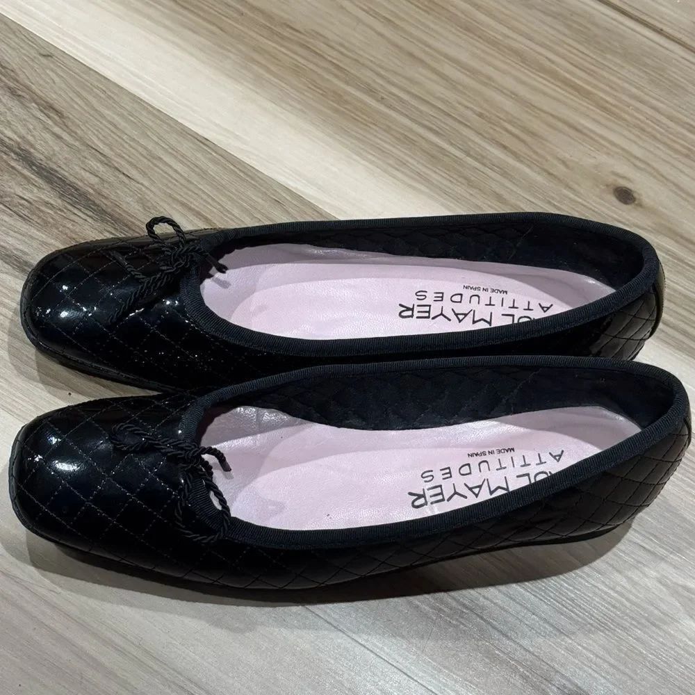 Paul Mayer Attitudes Black Quilted Flats Women’s 10